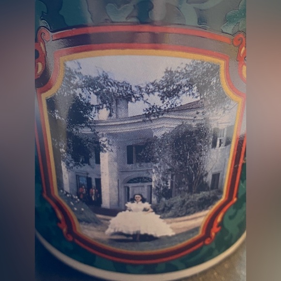 Vintage Gone with the Wind Coffee Mug Scarlett at Tara - Picture 3 of 5